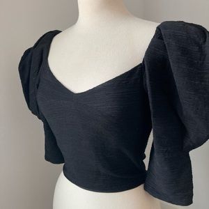 Zara Voluminous Sleeve Top
